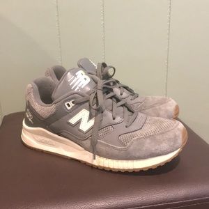 Grey New Balance 530